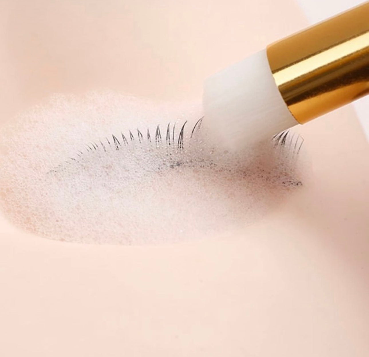 Brush for lashes