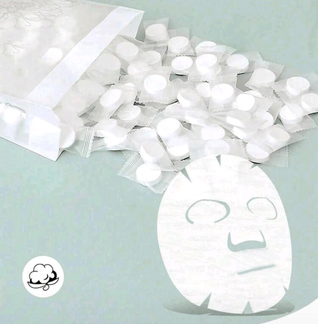 Compressed facial masks